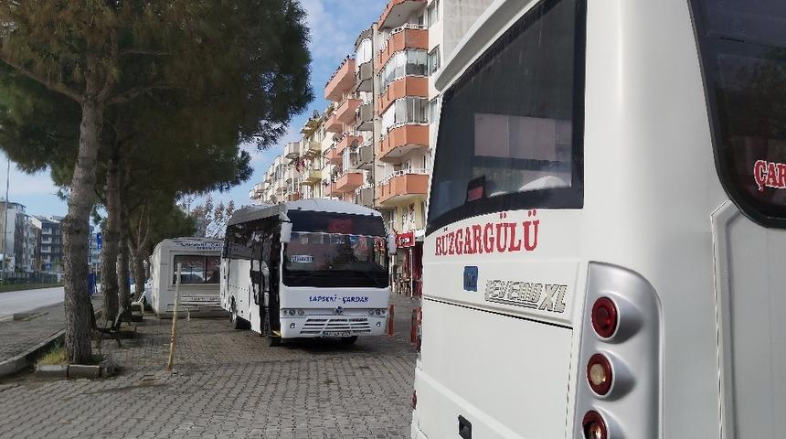 Lapseki&rsquo;de ticari yolcu taşımacılığı yeniden başladı
