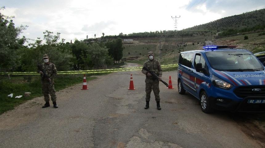 G&ouml;lbaşı&rsquo;nda 1 k&ouml;y karantinaya alındı