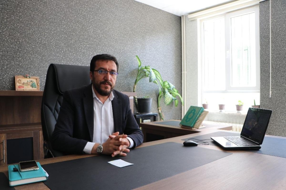 K&uuml;&ccedil;&uuml;k hafızlar &rsquo;Online mukabele&rsquo; ile eğitimlerini s&uuml;rd&uuml;r&uuml;yor