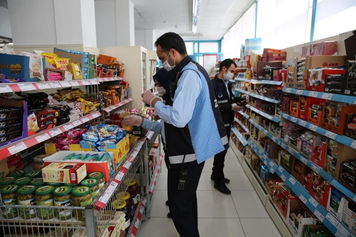 Haliliye&rsquo;de gıda &uuml;r&uuml;nleri denetlendi