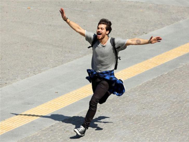 Çağatay Ulusoy'dan yeni dizi bombası G4