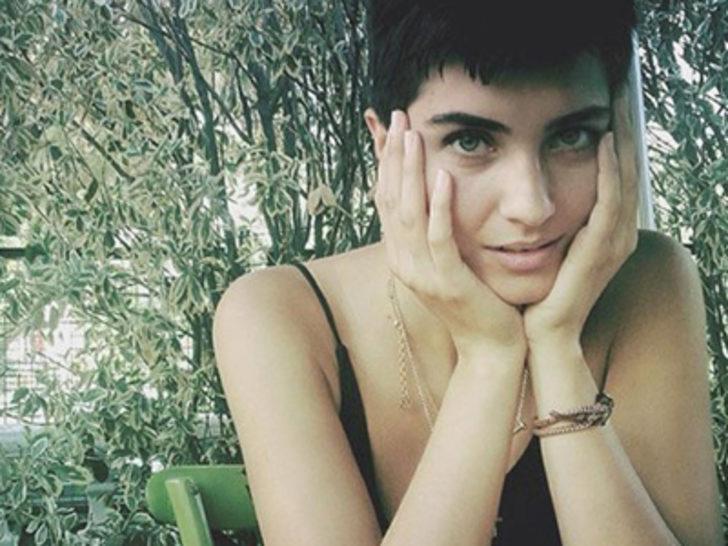 Tuba Büyüküstün'den duygulandıran mektup G1