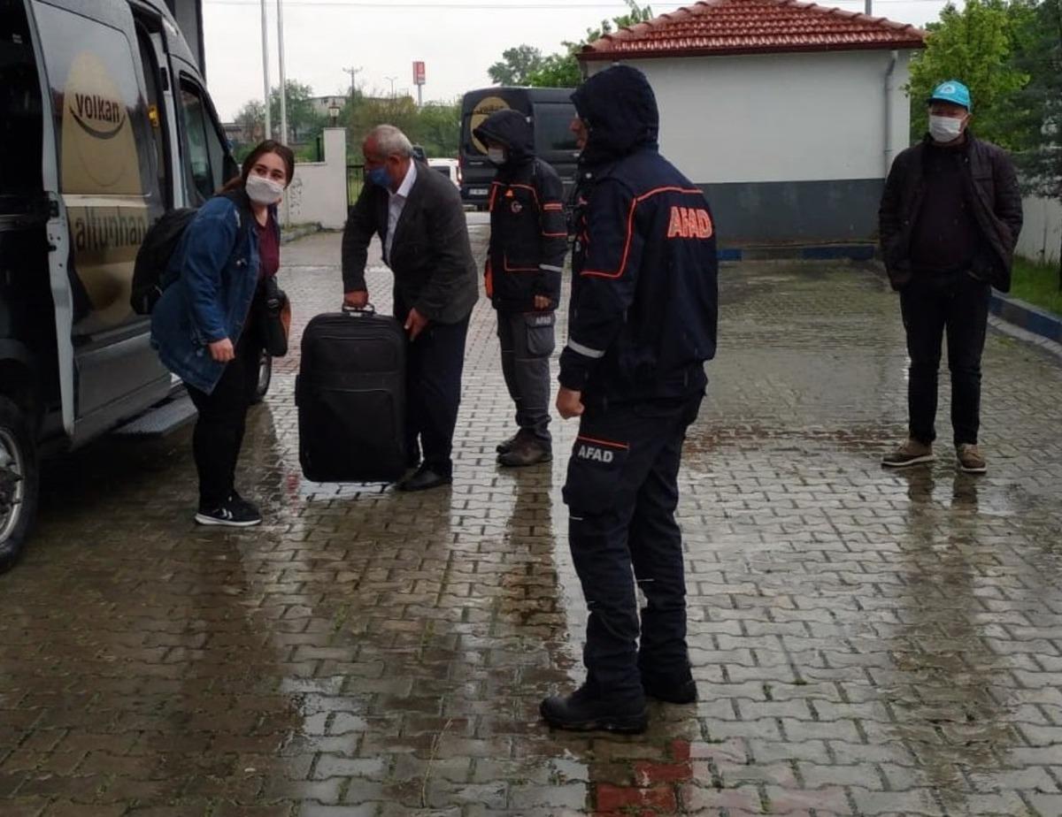 14 g&uuml;nl&uuml;k g&ouml;zetim s&uuml;resinden g&uuml;zel haber: 14 kişi evlerine uğurlandı