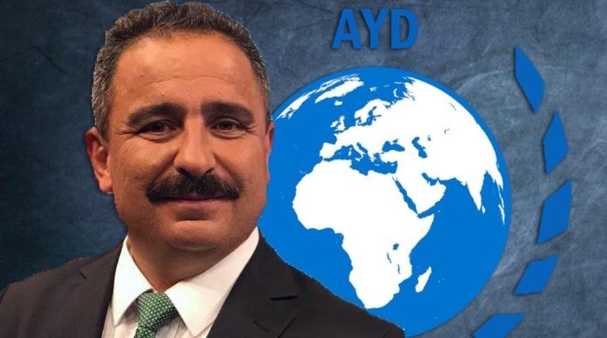 AYD Başkanı Burhan: &ldquo;Sosyal medya darbe ve kaos &uuml;retecek&rdquo;