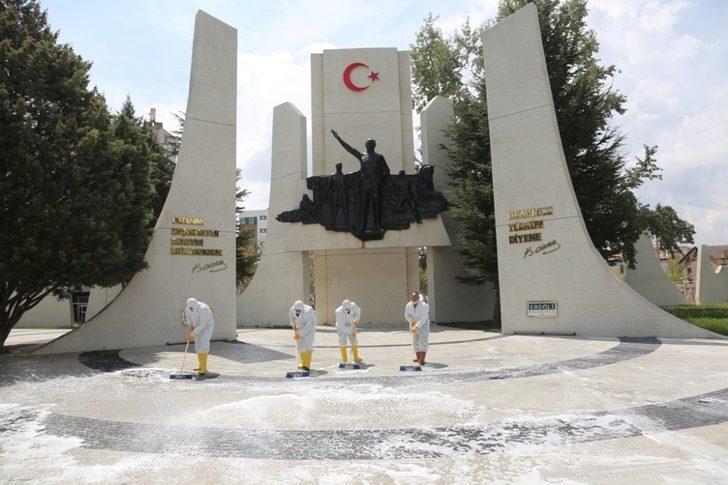 Ereğli cadde ve sokakları dezenfekte edildi G3