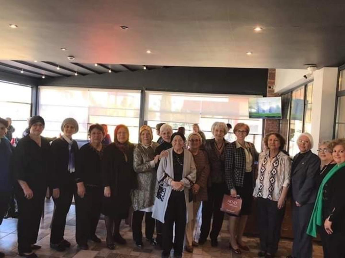 T&uuml;rk Anneler Derneği vefat eden sağlık&ccedil;ıları unutmadı