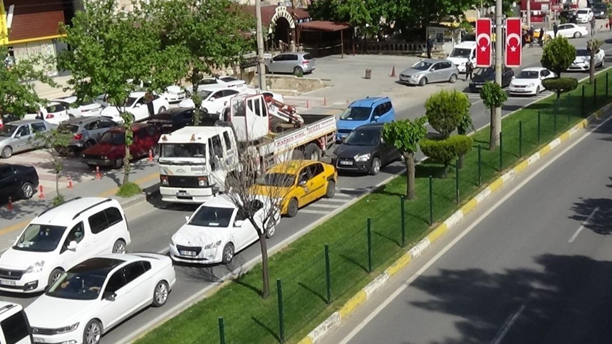 Mardin&rsquo;de kısıtlama sonrası yoğun trafik