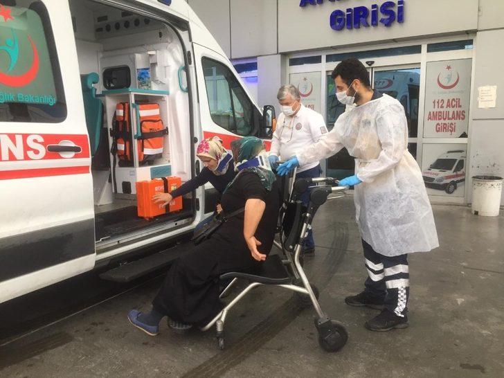 Otomobil ile hafifi ticari kamyonet kafa kafaya çarpıştı: 6 yaralı G3