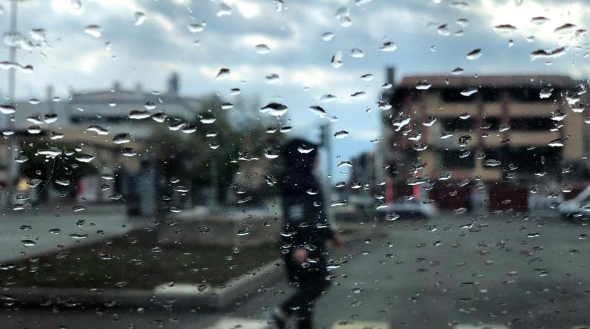 Doğu Anadolu&rsquo;daki 7 ilde g&ouml;k g&uuml;r&uuml;lt&uuml;l&uuml; sağanak etkili olacak