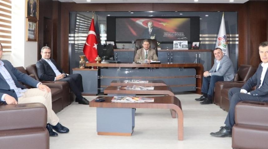 NTO Başkanı Arslan banka m&uuml;d&uuml;rleriyle &lsquo;nefes&rsquo; kredisini g&ouml;r&uuml;şt&uuml;