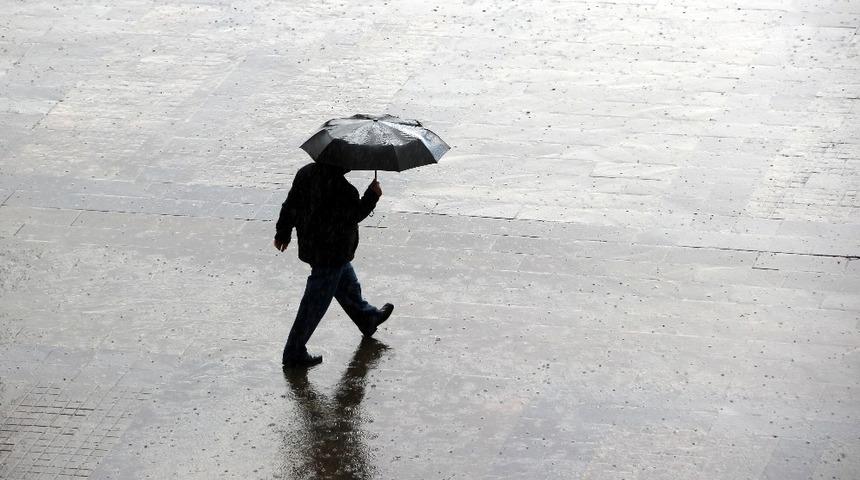 Doğu Karadeniz&rsquo;de sağanak yağış bekleniliyor