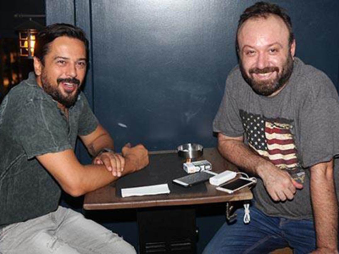 Emre Altuğ:'Kaldırın kadehleri'