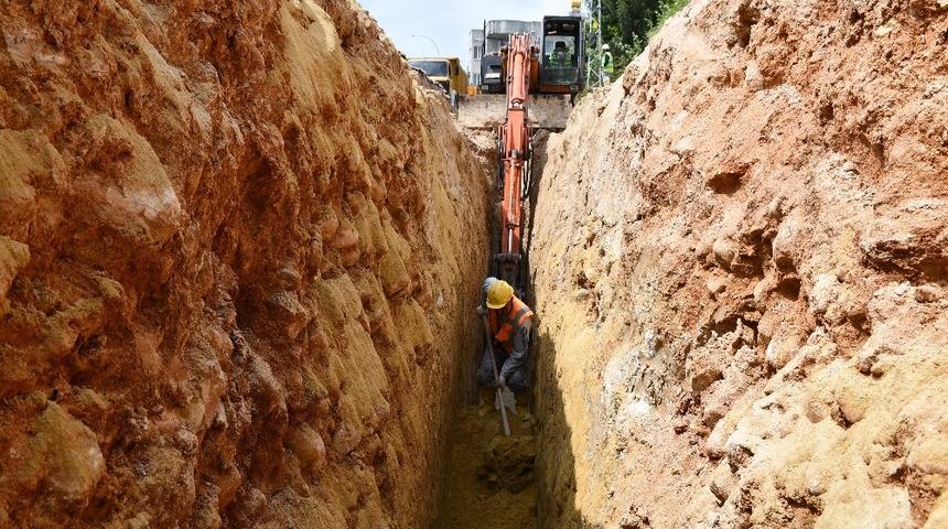 MESKİ&rsquo;nin kanalizasyon &ccedil;alışmaları s&uuml;r&uuml;yor