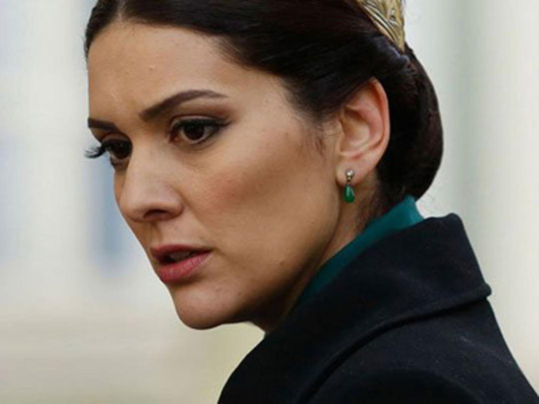 Berg&uuml;zar Korel isyan etti