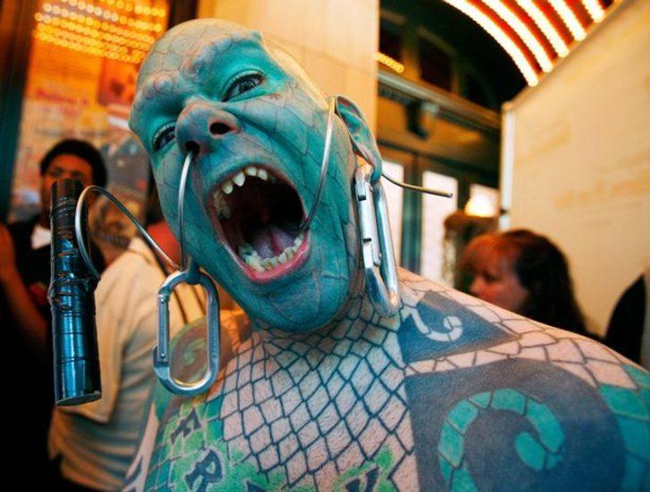 Boynuzlar, sivri dişler ve yılan diller: Dünyanın en sıra dışı vücut modifikasyonları  G1