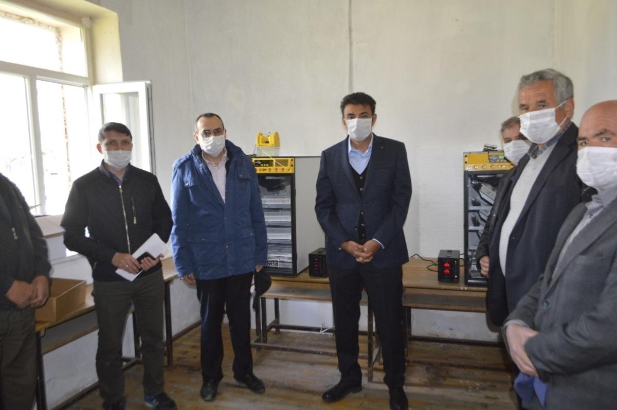 &Uuml;reticilere kulu&ccedil;ka makinesi desteği