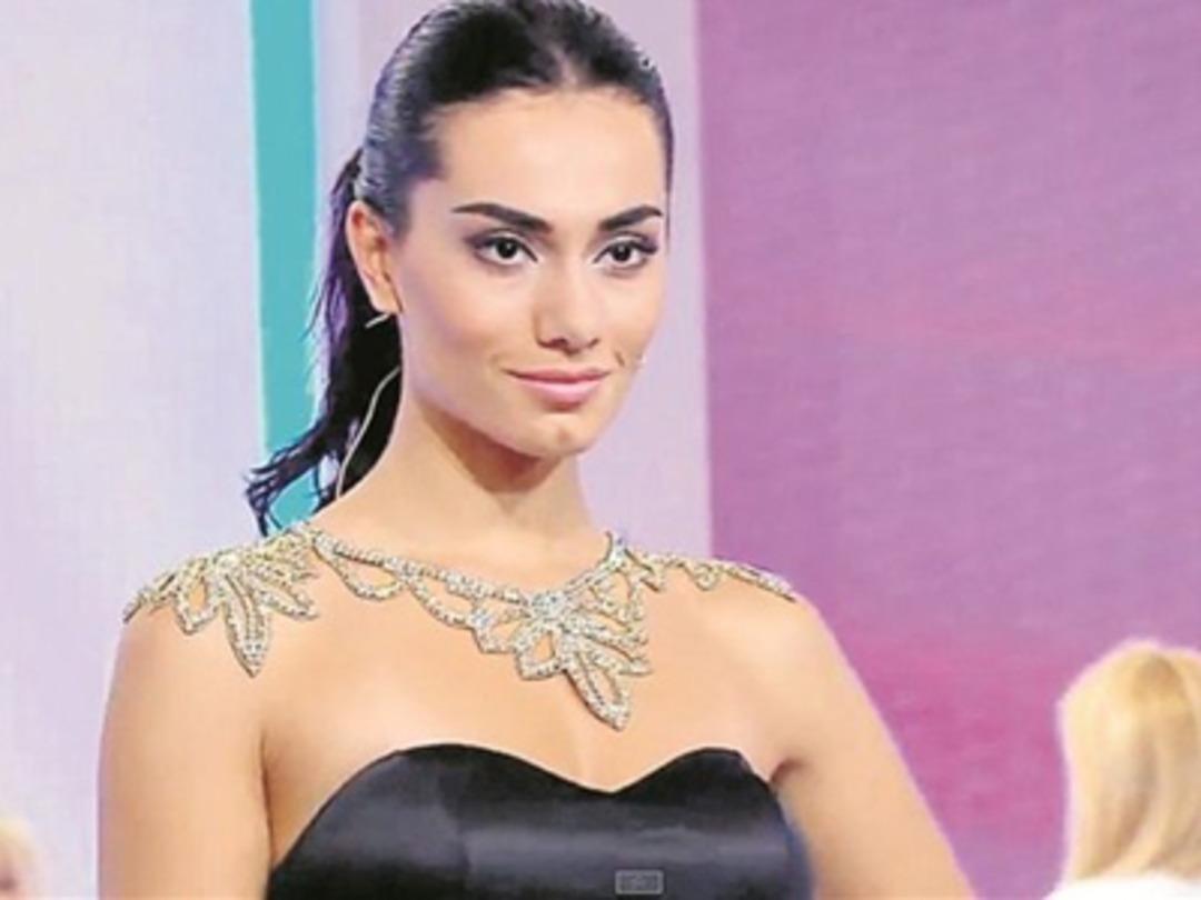 Bikini fotoğrafını paylaşınca