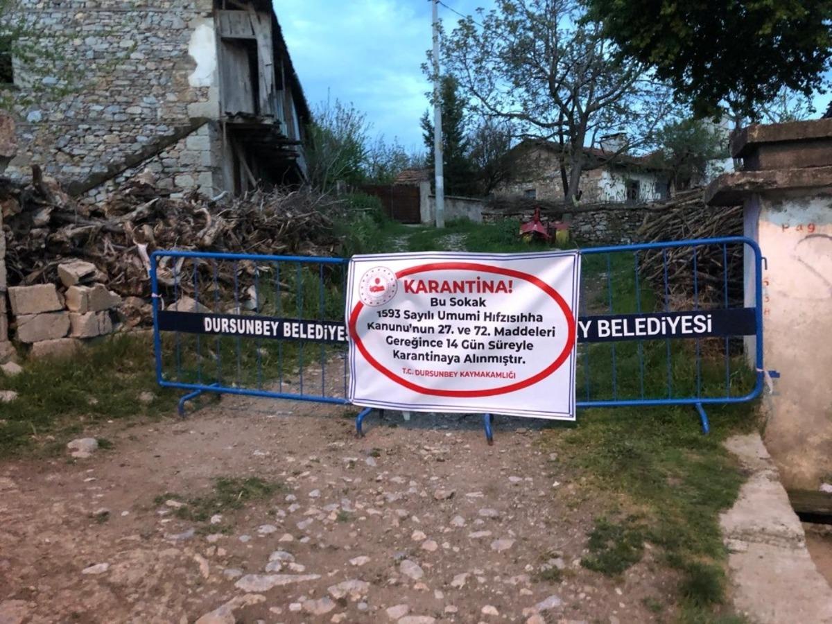 Vakaların arttığı Dursunbey&rsquo;de sokak karantinası tedbiri