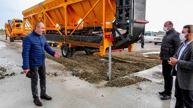 Başkan Kavuş: “Yeni alınan makinelerle asfaltta dışa bağımlılığımız bitiyor”