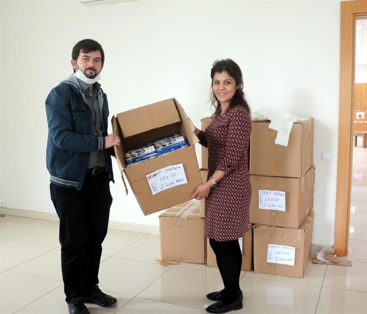 Sanayi iş&ccedil;ileri ve kamu &ccedil;alışanları i&ccedil;in 120 bin maske dağıtıldı