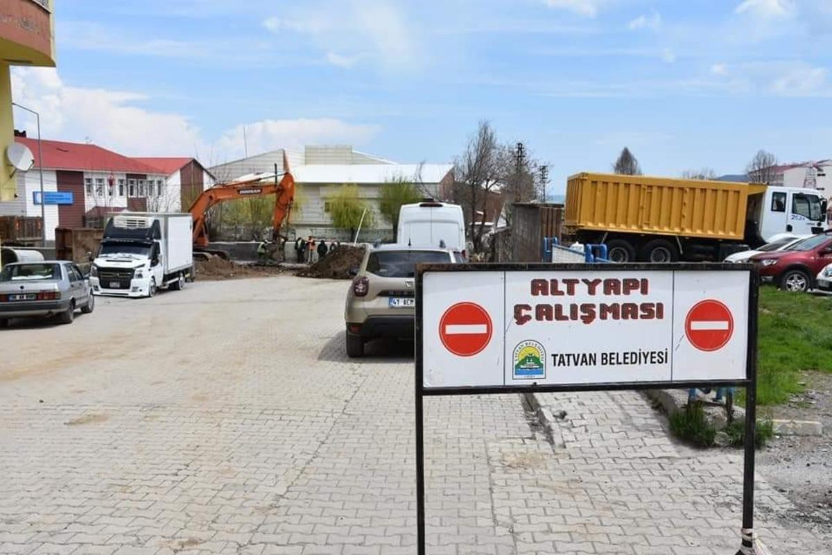 Tatvan&rsquo;da altyapı &ccedil;alışmaları devam ediyor
