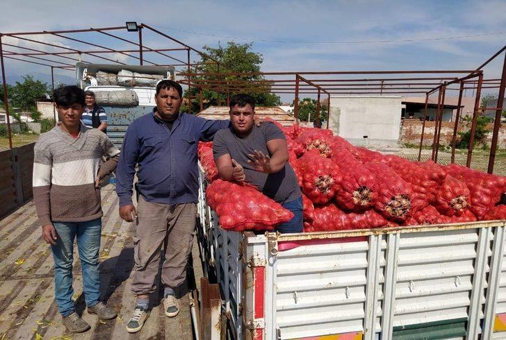 Kuşadası Belediyesi’nden çiftçiye yardım eli G2