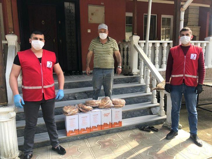 Kızılay’dan 500 aileye gıda kolisi yardımı G2