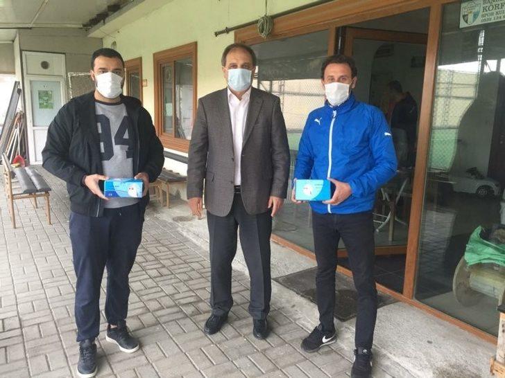 Balıkesir ASKF’den maske desteği G2
