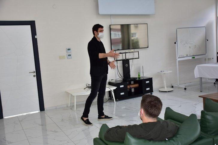 Manisa FK perşembe günü topbaşı yapıyor G3