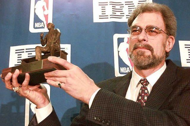 Phil Jackson Chicago Bulls ve Los Angeles ile 11 NBA şampiyonluğu kazandı