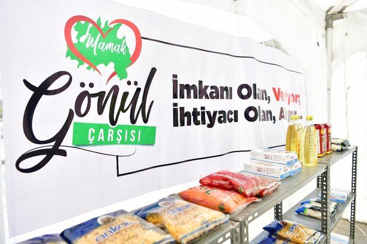 Mamak ekmeğini paylaşıyor G4