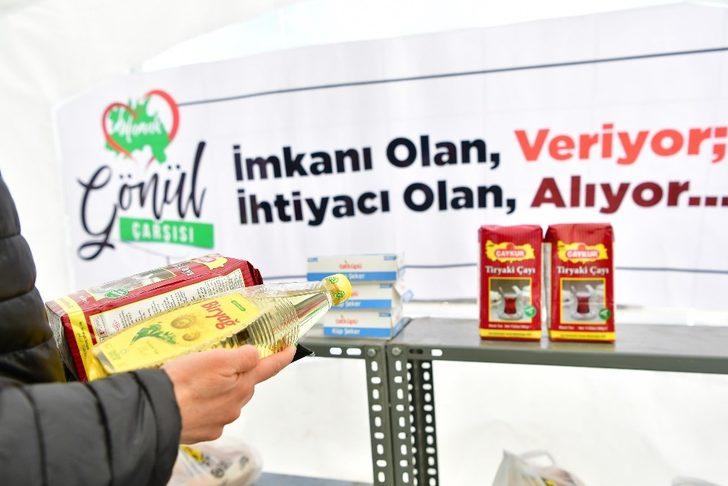 Mamak ekmeğini paylaşıyor G5