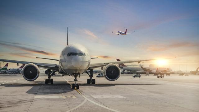 IATA: Kovid-19 salgını nedeniyle havacılık sektöründe 4,8 milyon kişi işini kaybedebilir