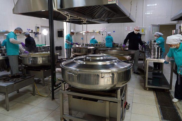 Çorlu Belediyesi her gün ihtiyaç sahiplerine ulaşıyor G4