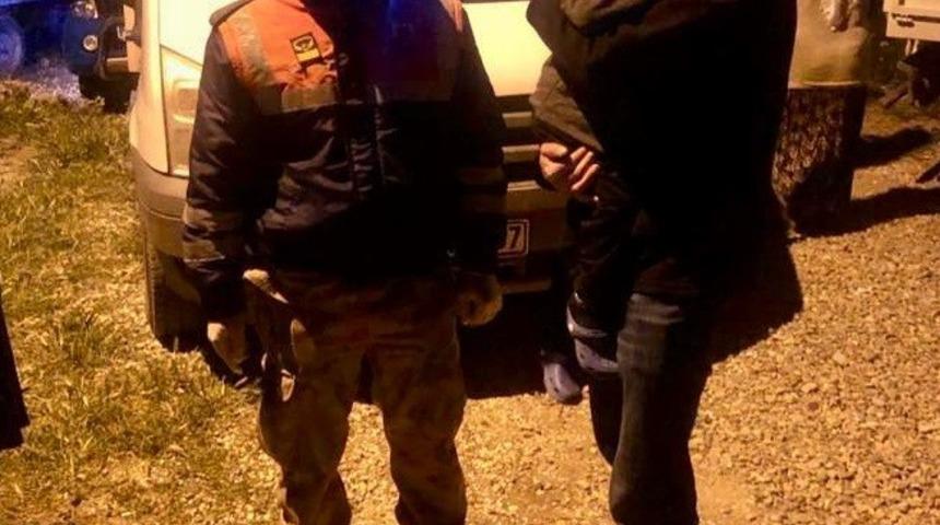 Jandarma kayıp 4 yaşındaki Berat&rsquo;ı uyurken buldu