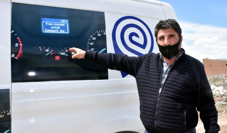 Arızalı aracı değiştirilmeyen kişiden ilginç protesto G1