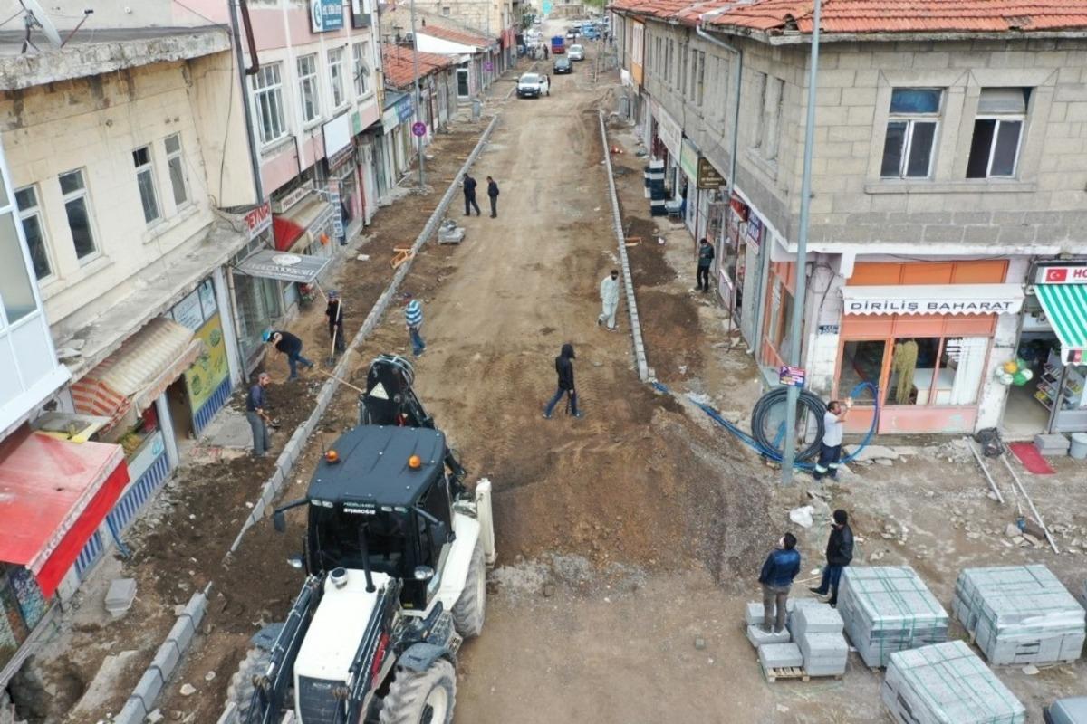 Diriliş Meydanı ve Kasaplar &Ccedil;arşısında altyapı &ccedil;alışmaları tamamlandı