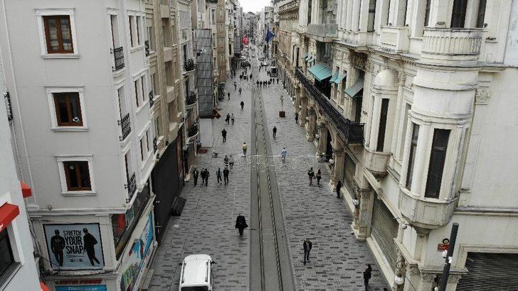 Bakan Koca da uyarmıştı! İstiklal Caddesi yine kalabalık G1