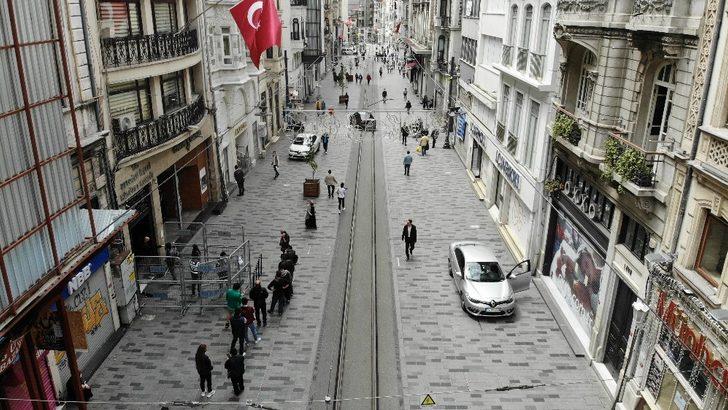 Bakan Koca da uyarmıştı! İstiklal Caddesi yine kalabalık G2