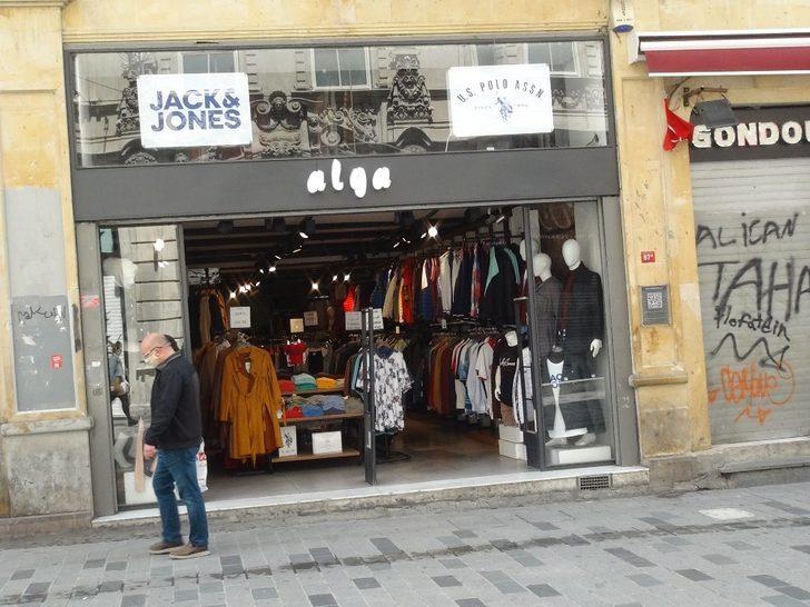 Bakan Koca da uyarmıştı! İstiklal Caddesi yine kalabalık G4