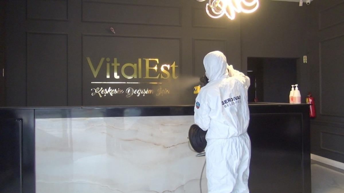 Serdivan&rsquo;da berberler dezenfekte ediliyor