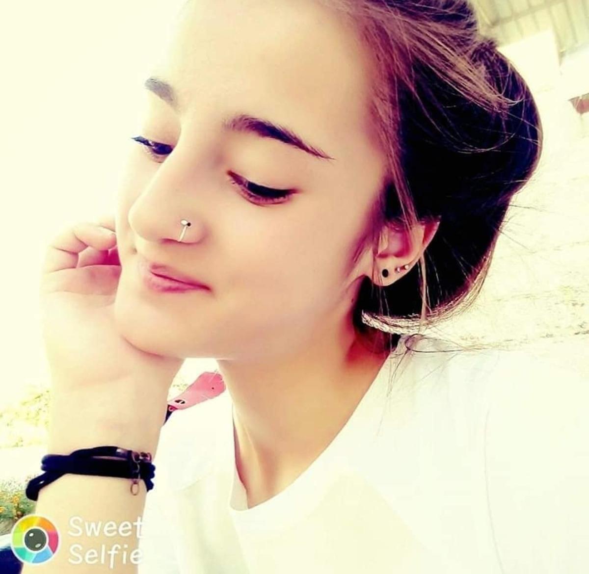 Otomobiller kafa kafa &ccedil;arpıştı; 2 &ouml;l&uuml;