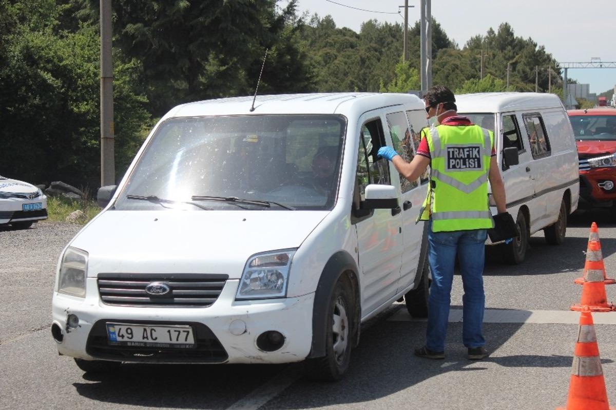 Uygulama noktasında kuyruklar oluştu