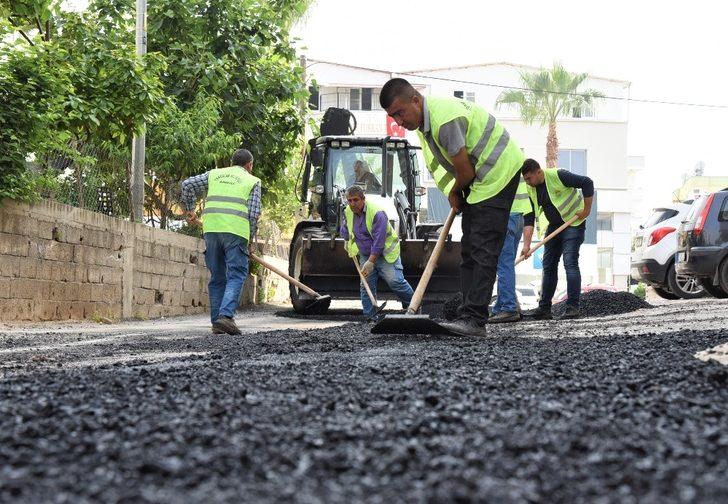 Toroslar’da yol çalışmaları devam ediyor G2