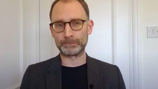 İngiltere'yi karantinaya ikna eden adamdan skandal davranış