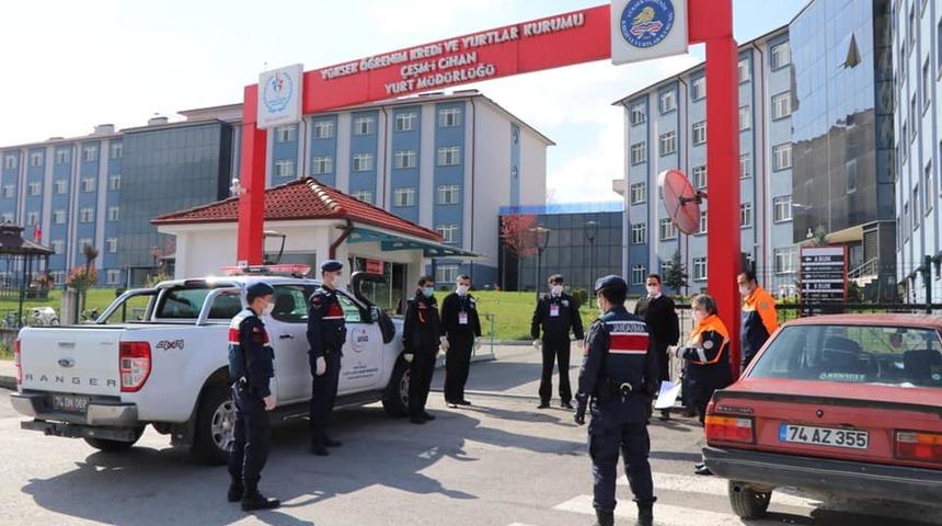 Bartın'a 'kaçak' giren 11 kişi karantinaya alındı