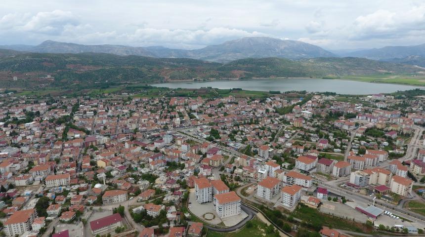 G&ouml;lbaşı il&ccedil;esi koronavir&uuml;s nedeniyle karantinaya alındı