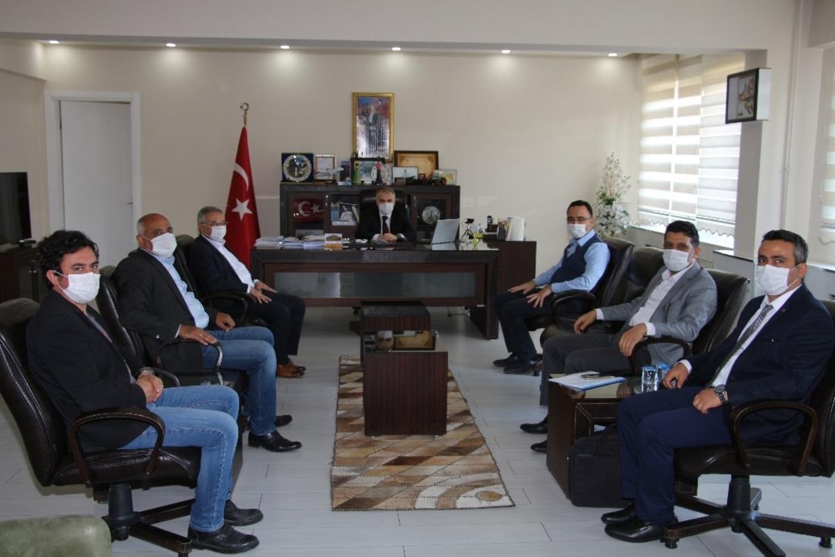 143 d&ouml;n&uuml;ml&uuml;k hazine arazisinde tıbbi ve aromatik bitkiler &uuml;retilecek