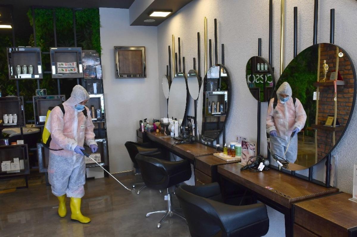 Başkan Yavaş&rsquo;tan berber ve kuaf&ouml;rlere hijyen desteği