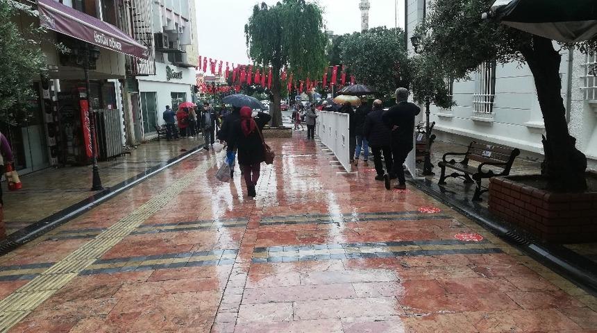 Aydın Valiliği&rsquo;nden sokağa &ccedil;ıkma kısıtlaması a&ccedil;ıklaması